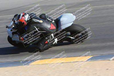 media/Jan-14-2024-SoCal Trackdays (Sun) [[2e55ec21a6]]/Turn 10 Inside (110pm)/